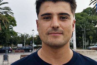 El roquetenc Carlos A. Martín-García estudiarà un màster a Oxford amb una beca de la fundació La Caixa . EIX